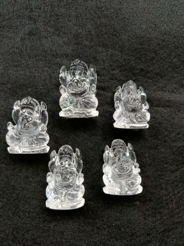 Quartz Ganesha Idol (Sphatik)